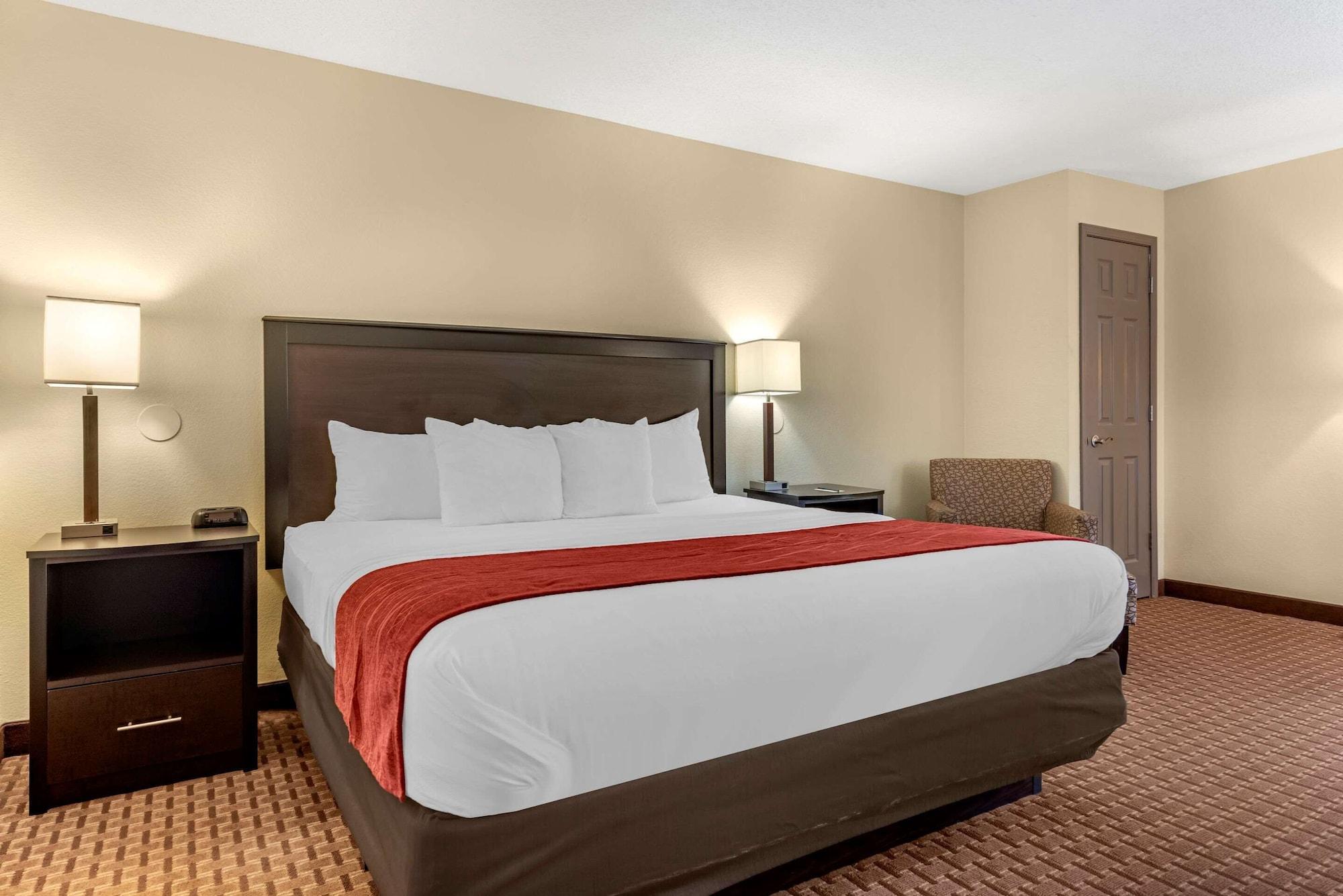 Comfort Inn & Suites Warsaw Near Us-30 Exteriör bild